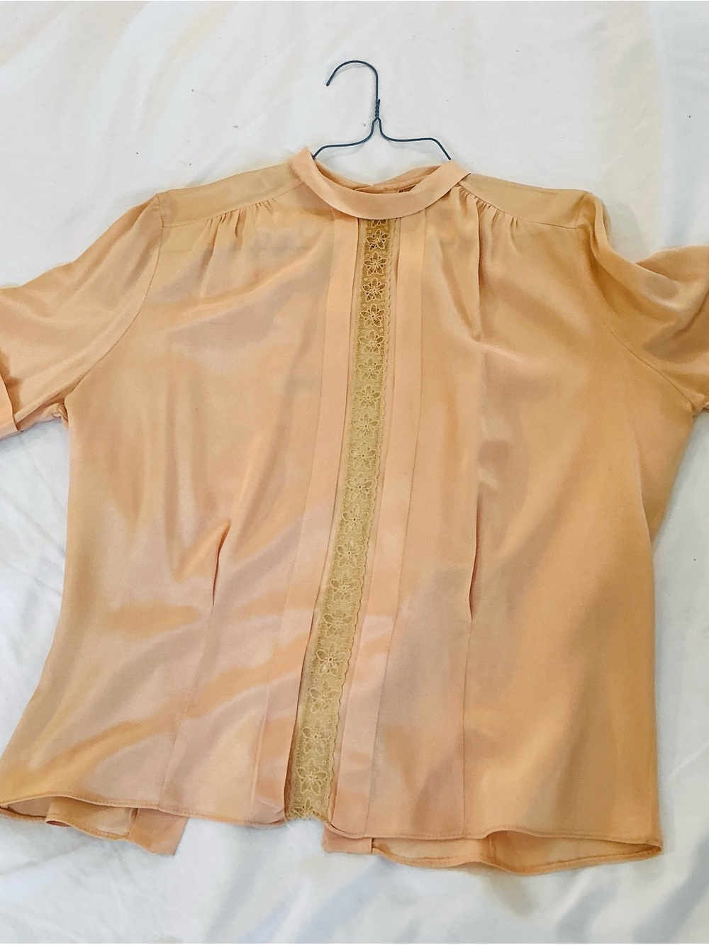 Vintage 1940's Peach Lace-Trim Short Sleeve Rayon Blouse by Eclipse